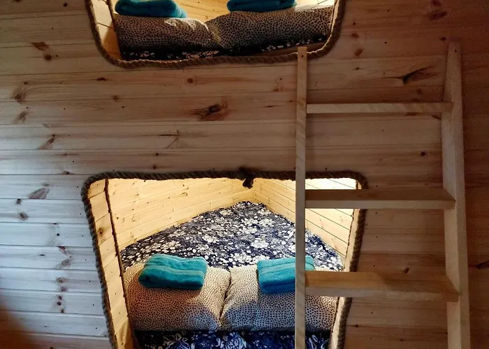 Ferienhaus Roosa Maja Parvesaunaga Reigi