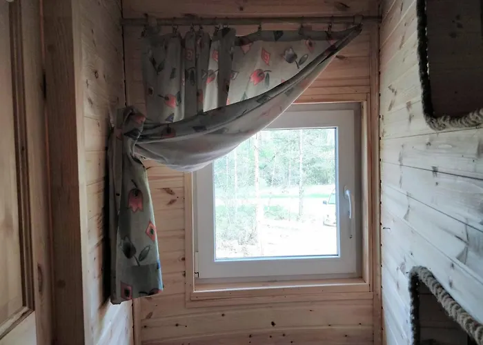 Ferienhaus Roosa Maja Parvesaunaga *